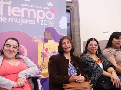 Clara Brugada encabeza encuentro con mujeres artistas y afirma compromiso con la cultura en CDMX